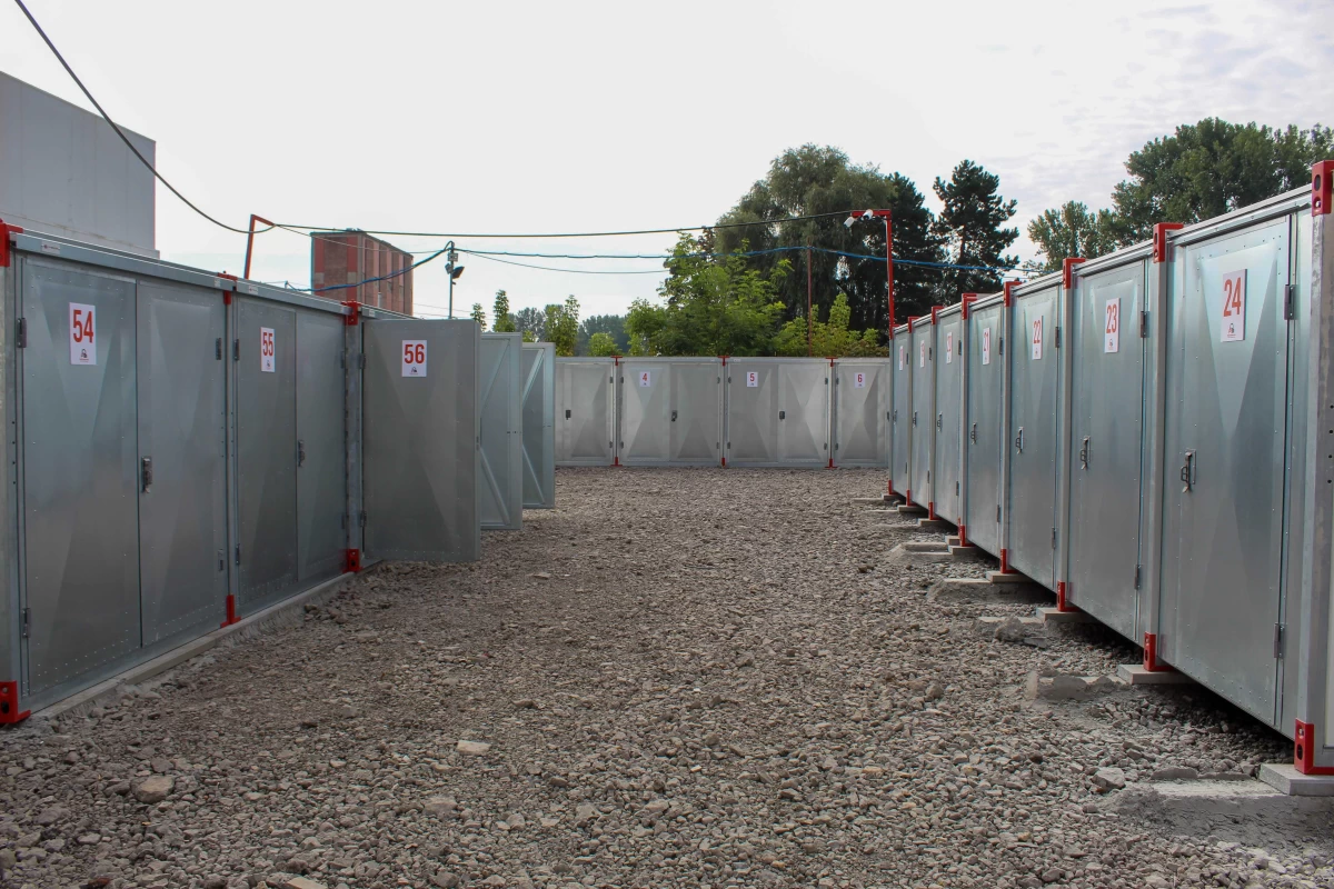 Sprzedam Biznes Magazyny Samoobsługowe Self-storage Będzin
