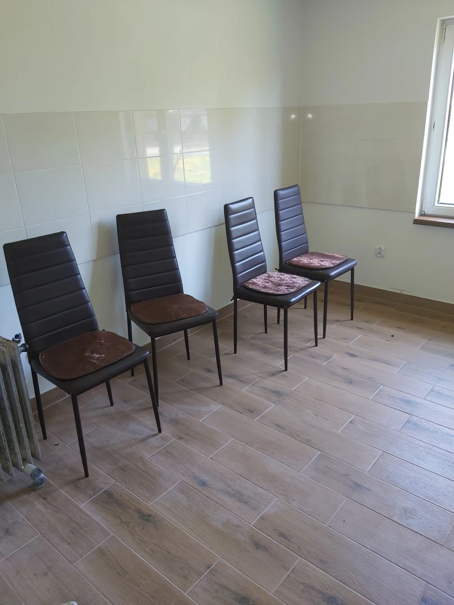 Sprzedam dom 70 m2 działka 1000 m2 Szczeglacin koło rzeki Bug.