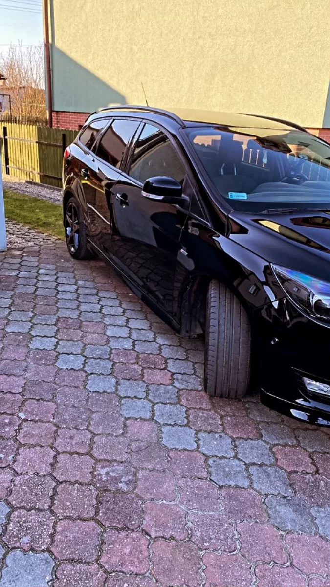 Ford Focus ST line 1.0 Ecoboost Niski udokumentowany przebieg !!!