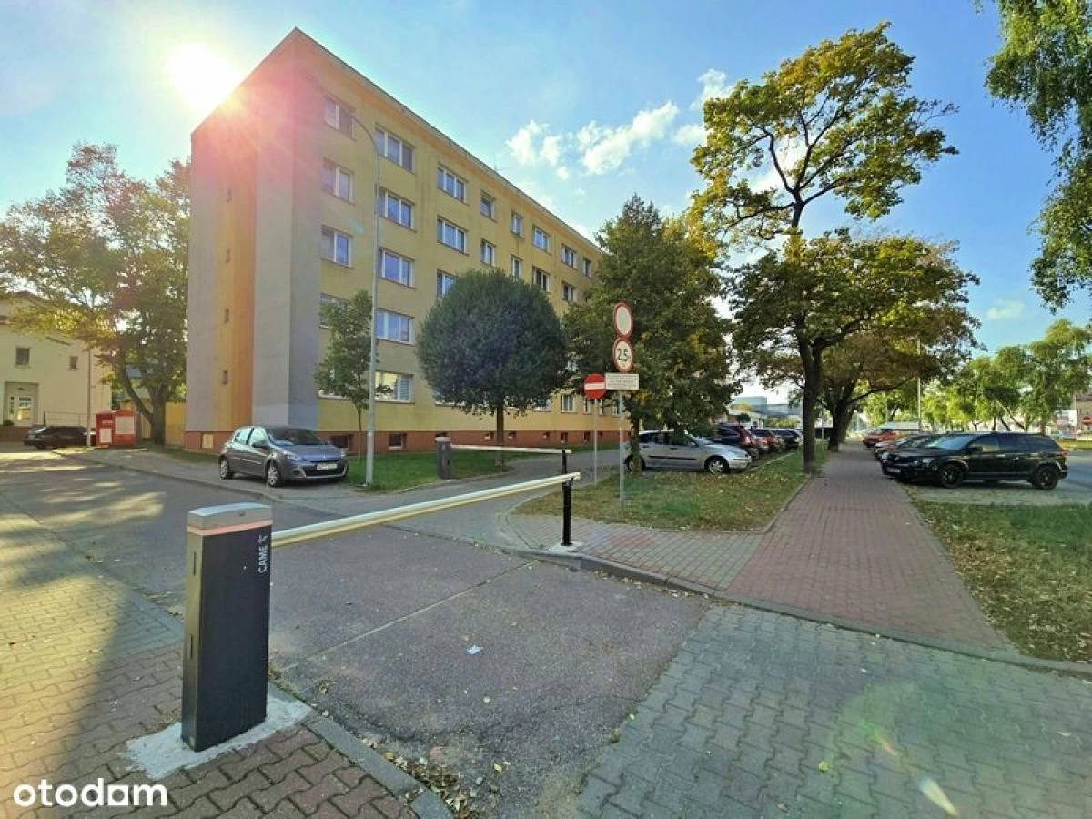 Sprzedam mieszkanie 3-pok. 48m² Płock, Jachowicza.