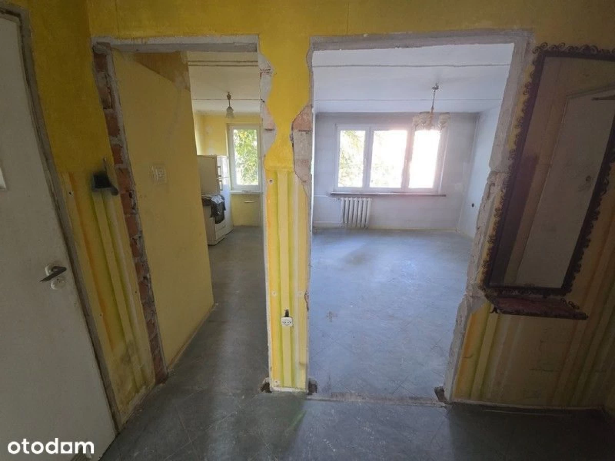Sprzedam mieszkanie 3-pok. 48m² Płock, Jachowicza.