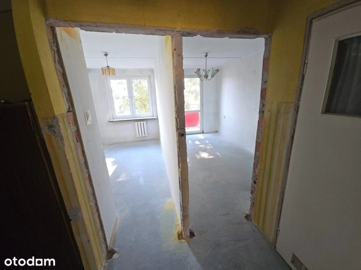 Sprzedam mieszkanie 3-pok. 48m² Płock, Jachowicza.