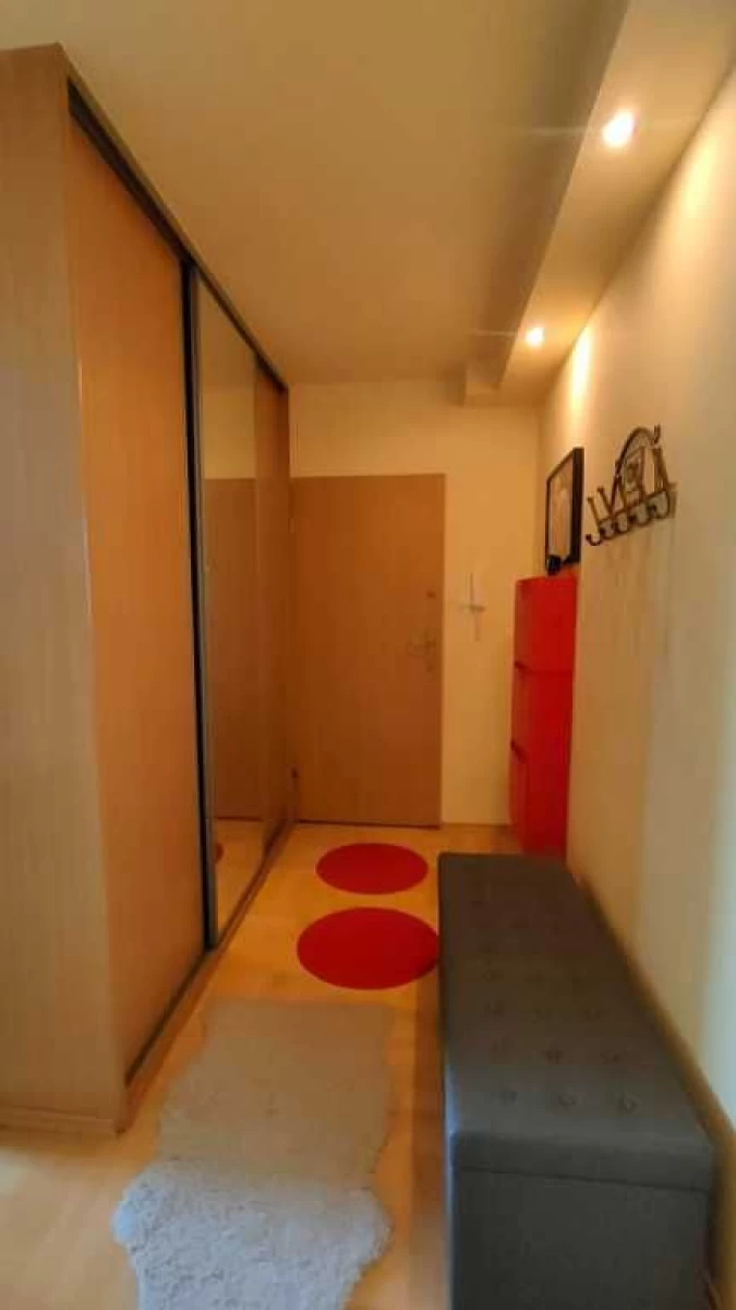 Sprzedam zadbane mieszkanie w Kaliszu 34m2 2 pokoje.
