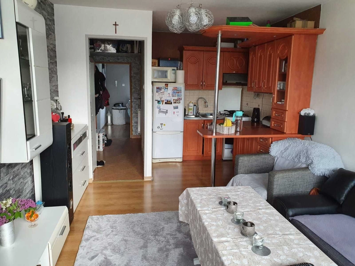 Sprzedam mieszkanie 35 m 2 godz do Berlina kawalerka Choszczno