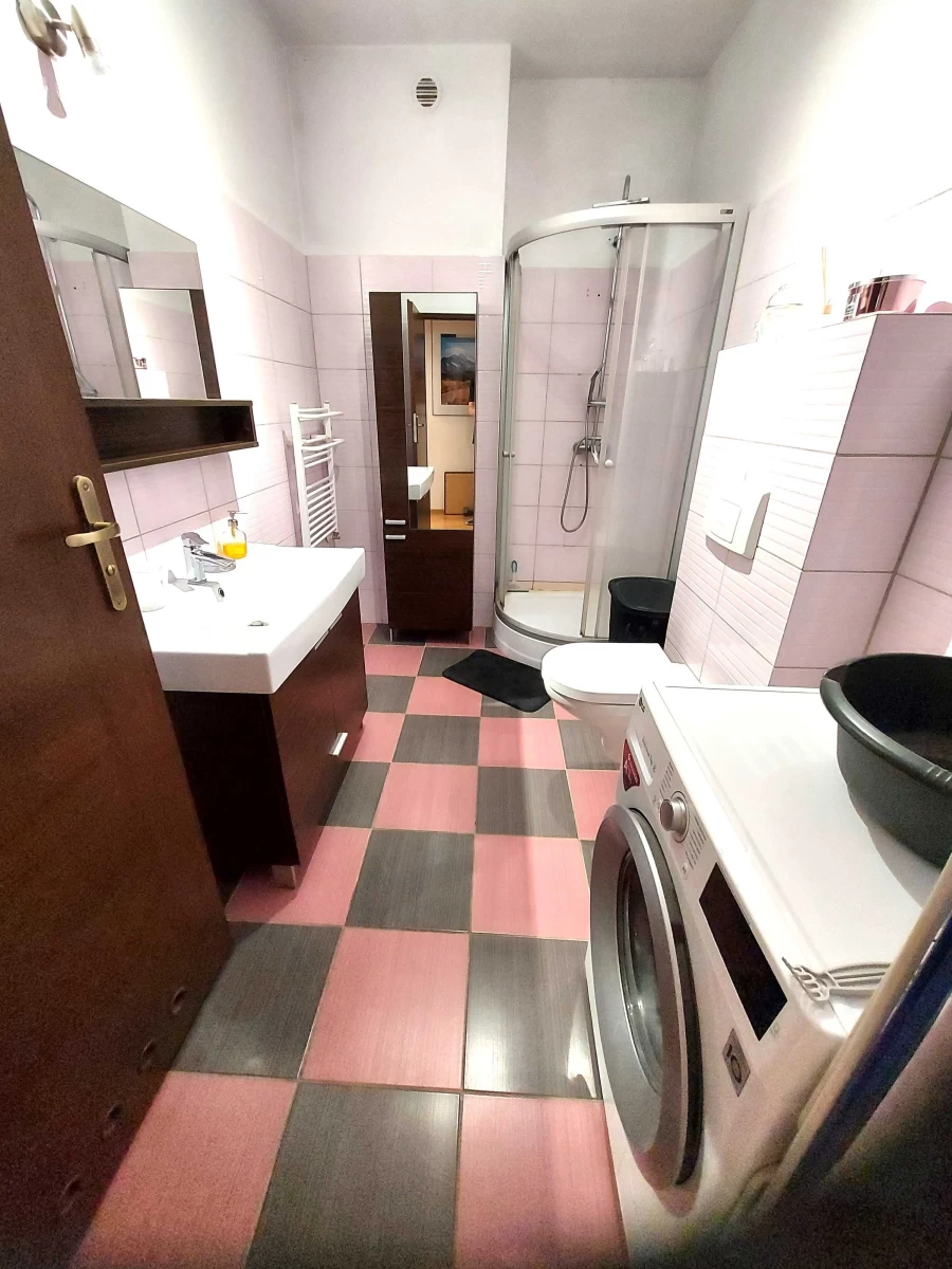 Sprzedam mieszkanie 2 pokoje Bydgoszcz ul. Śląska niski czynsz