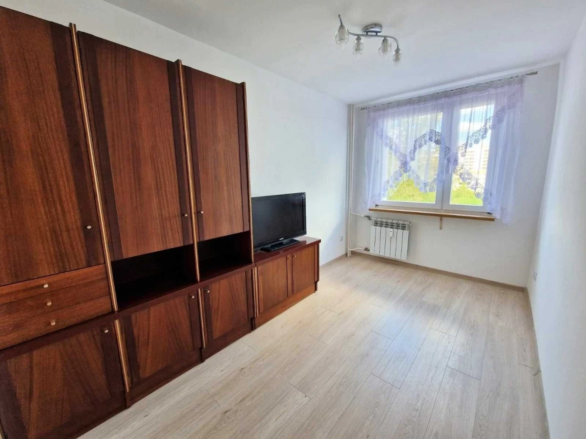 Wynajmę mieszkanie 3-pokojowe os. Ustronie Radom