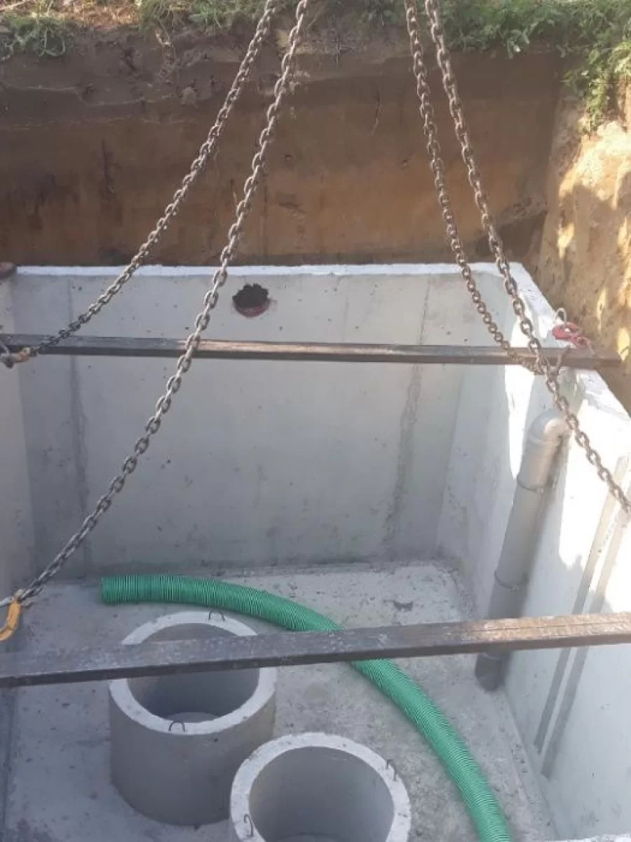 Szambo betonowe szamba zbiorniki na 6 deszczówkę gnojowicę 10m3 12 8 5