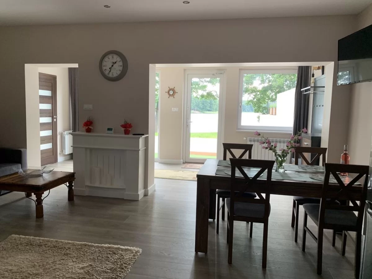 Domek na Mazurach z własną linią brzegową nad jeziorem, sauna, bania