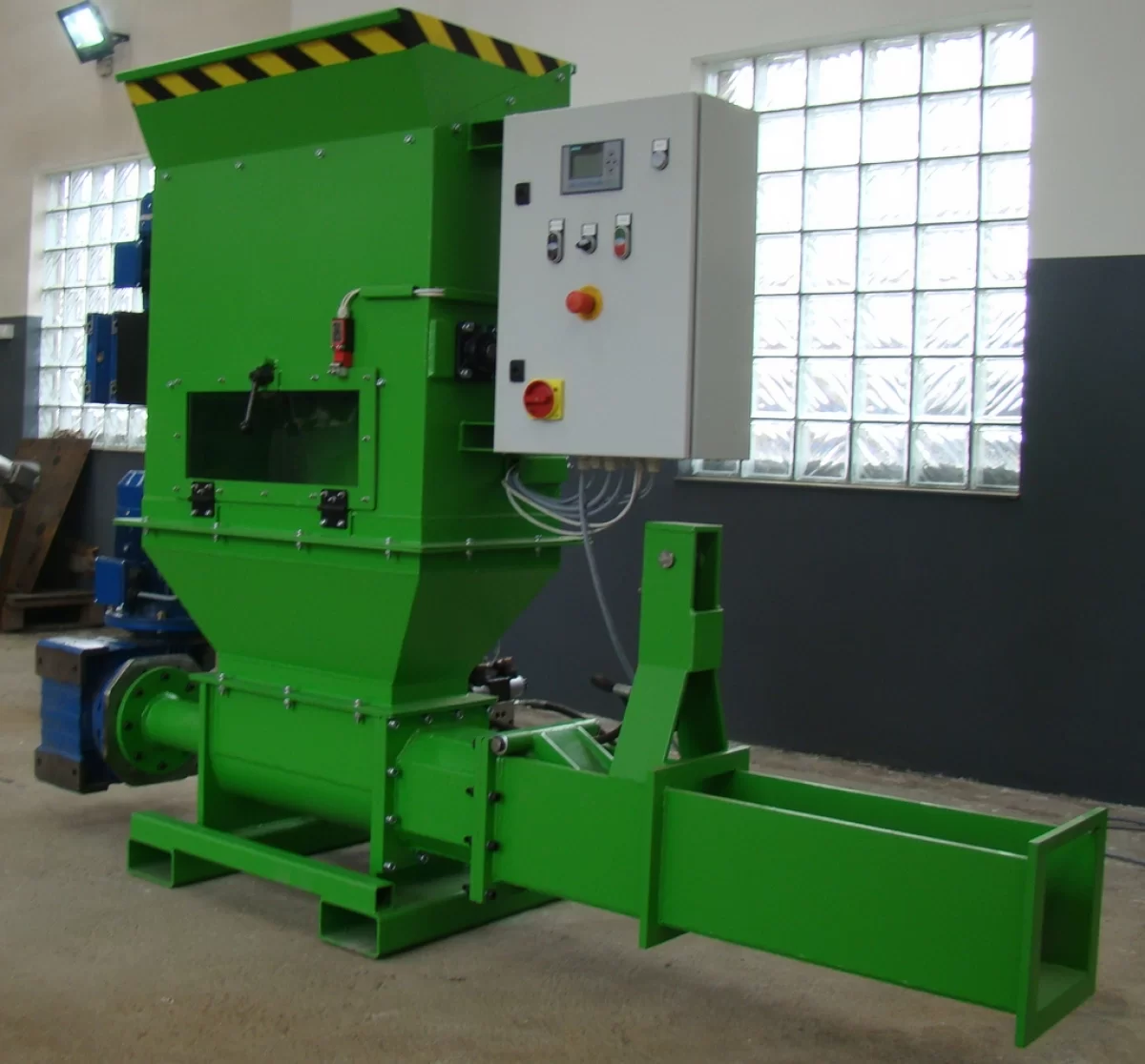 Kompaktor do styropianu, prasa EPS, brykieciarka EPS BARTONTECH C50 - nowa