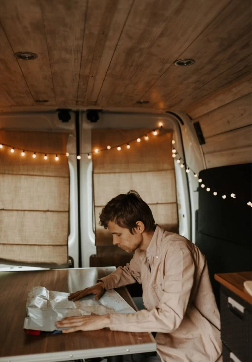 Wynajem wypożyczenie camper kamper kampera campera vana van bus