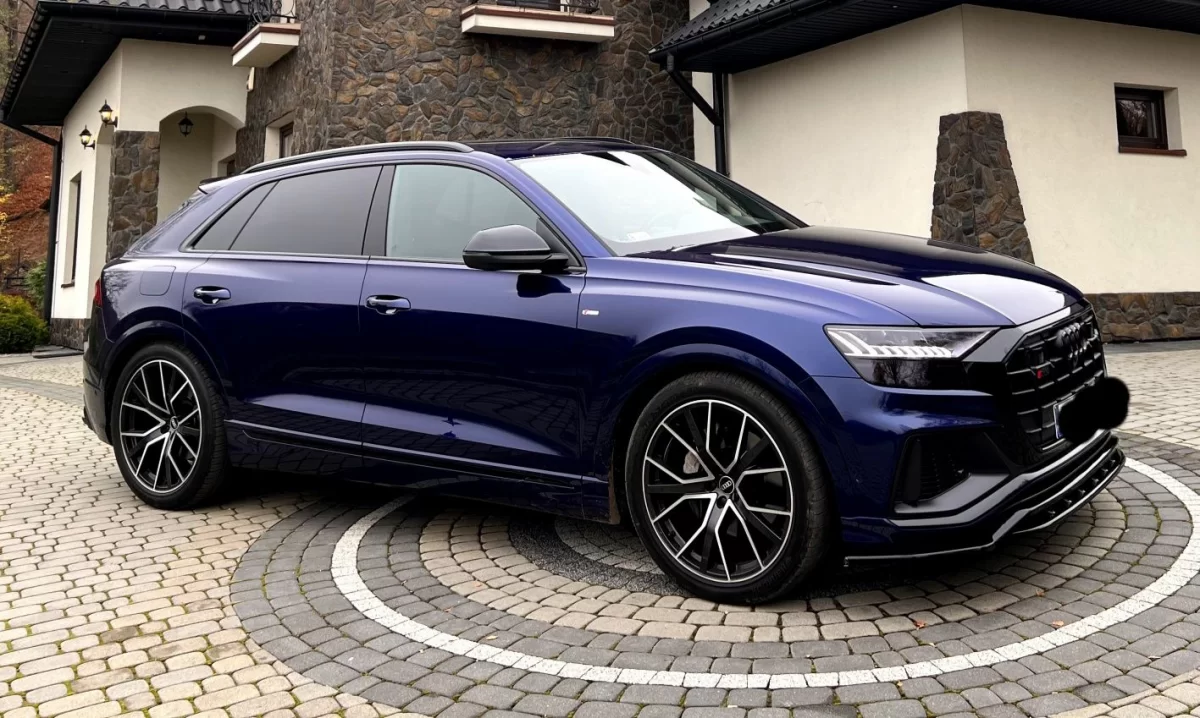 Samochód do ślubu wesele Audi SQ8 ślub