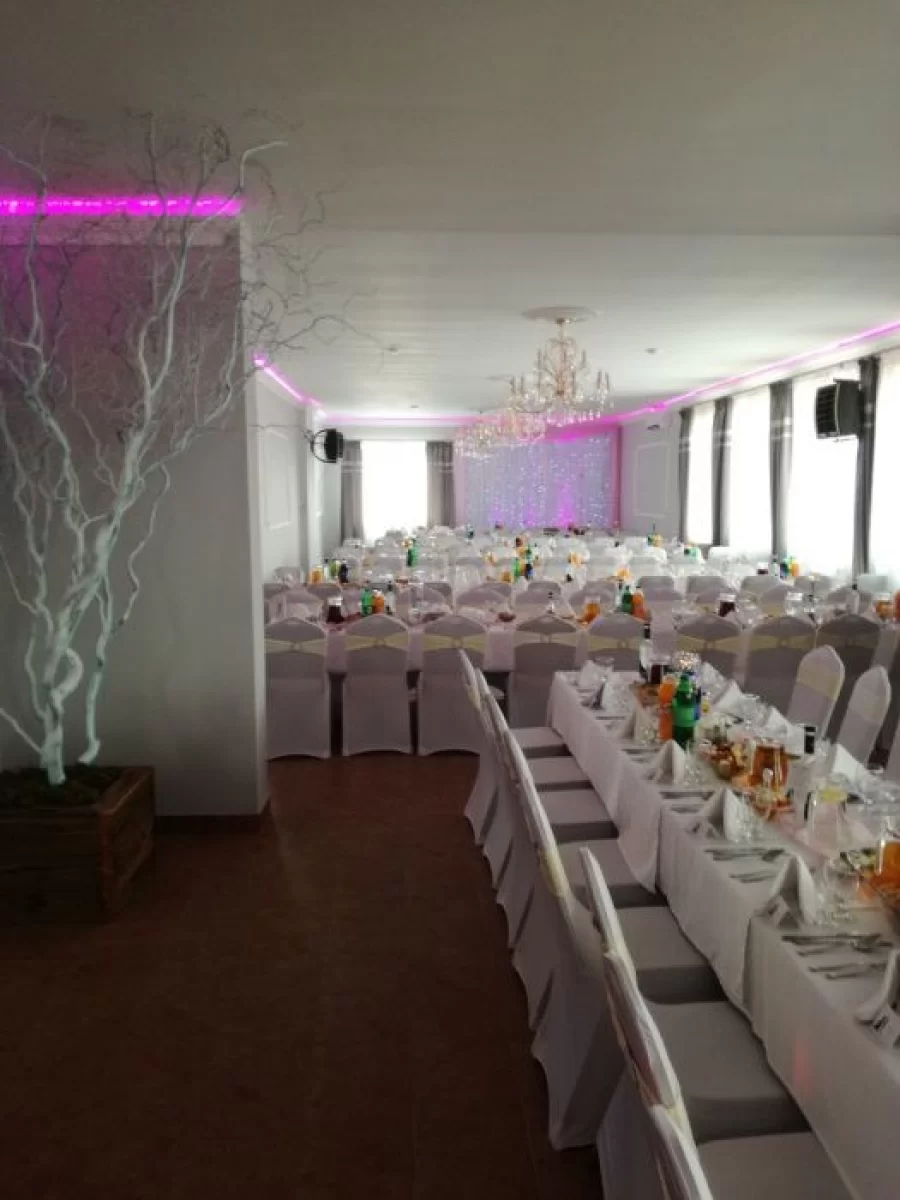 Dom weselny, sala bankietowa, sala konferencyjna