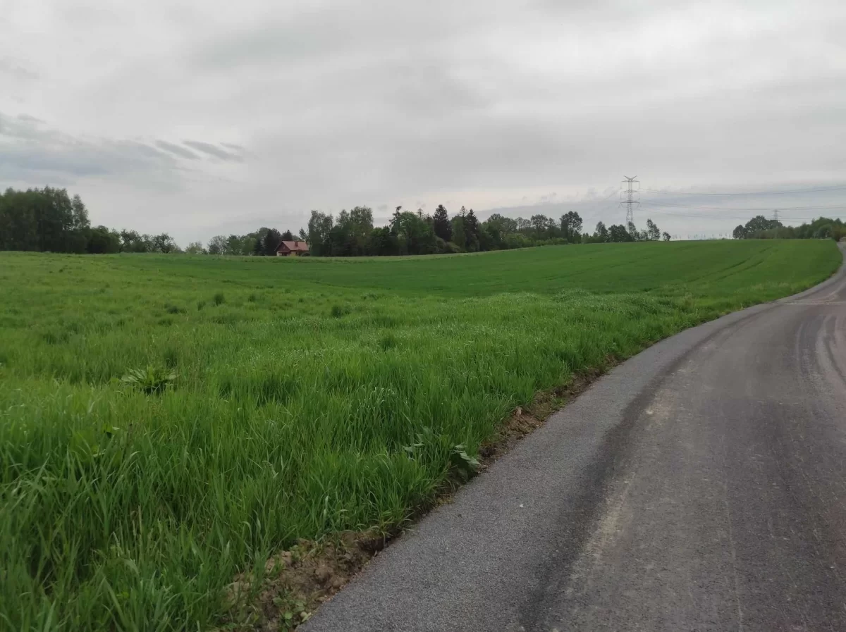 Na sprzedaż działka budowlana w Brzeźnicy!