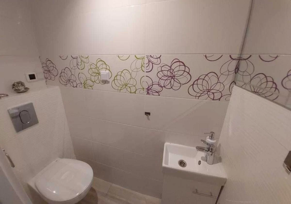 Wynajmę Mieszkanie 54 m2 z ogródkiem, parter, klimatyzacja, OD ZARAZ, garaż