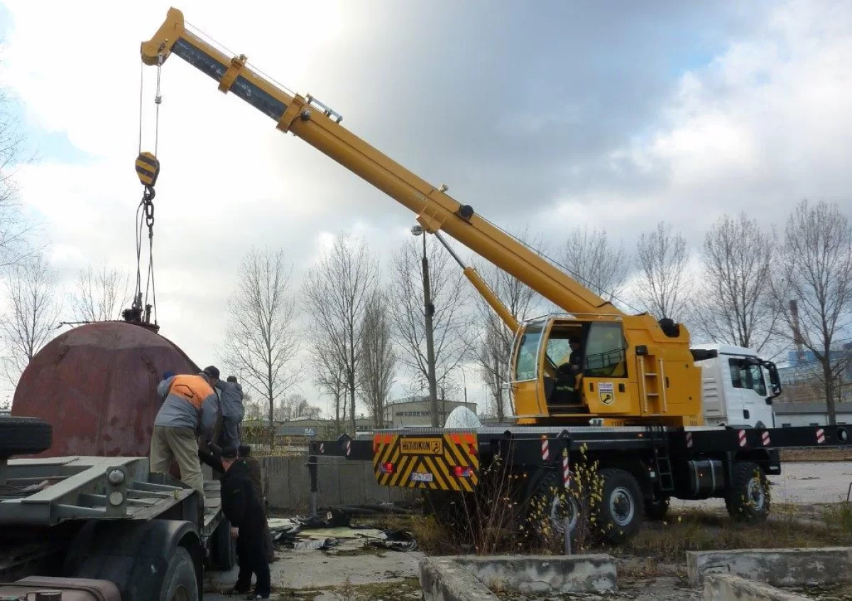 Dźwig mobilny Hidrokon HK 30 18 T2 - 10 ton