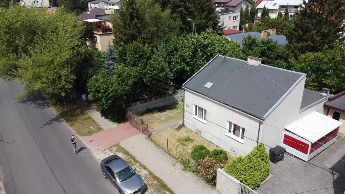 Sprzedam Dom 90 m2 Warszawa na działce 308 m2 blisko metra Zacisze