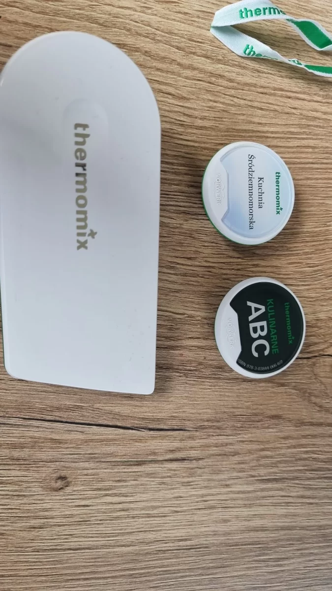 Thermomix TM5 2 garnki, książki na nośnikach, Cook-key