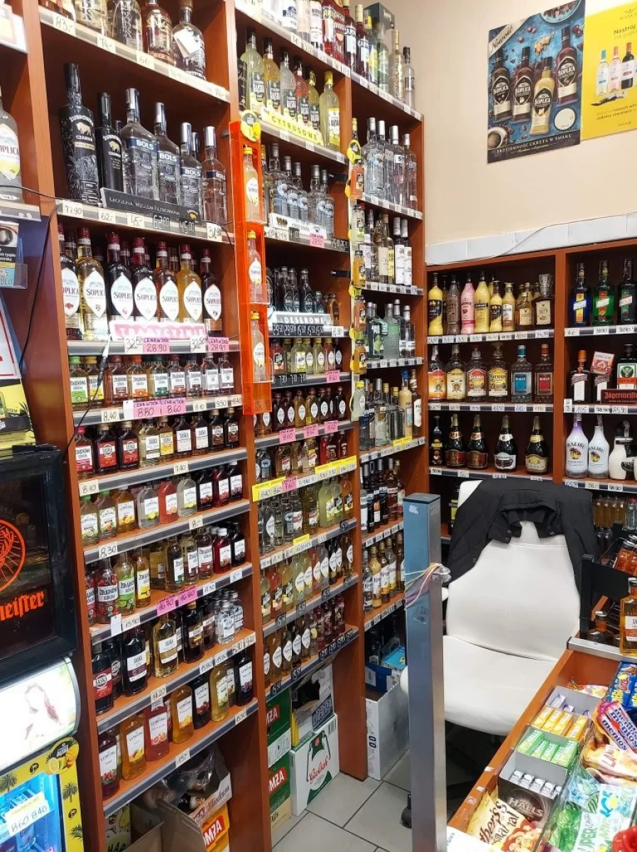 Wynajmę lokal warszawa pod sklep na Gocławiu