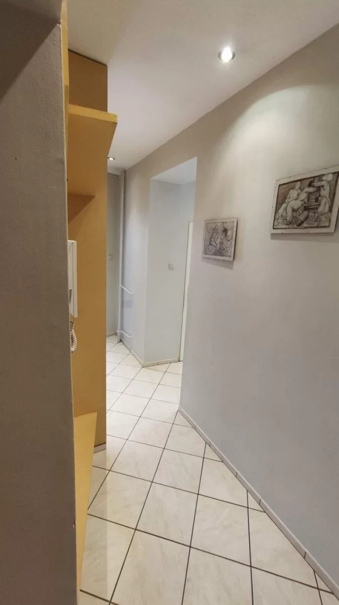 Mieszkanie dla studentów - 64m2 w kamienicy rozkładowe, Śródmieście