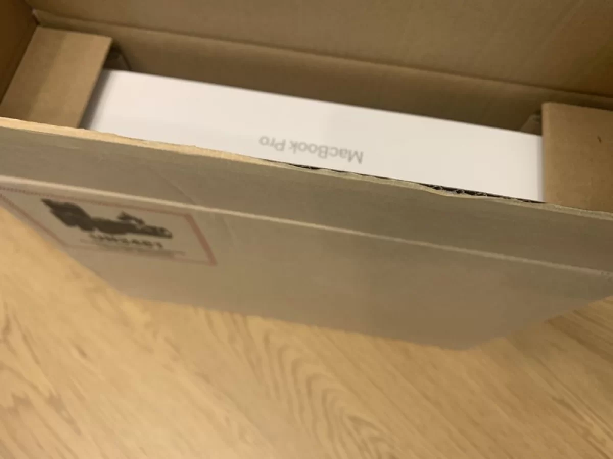 i7/16/512 Apple Macbook Pro 13 2020
