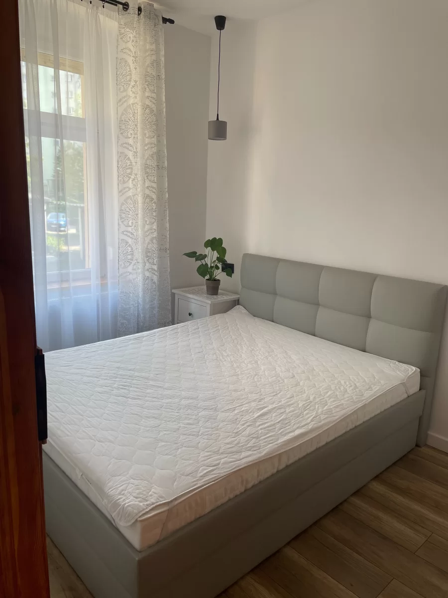 Wynajmę mieszkanie Zygmunta Starego dwa pokoje 55 m Gliwice