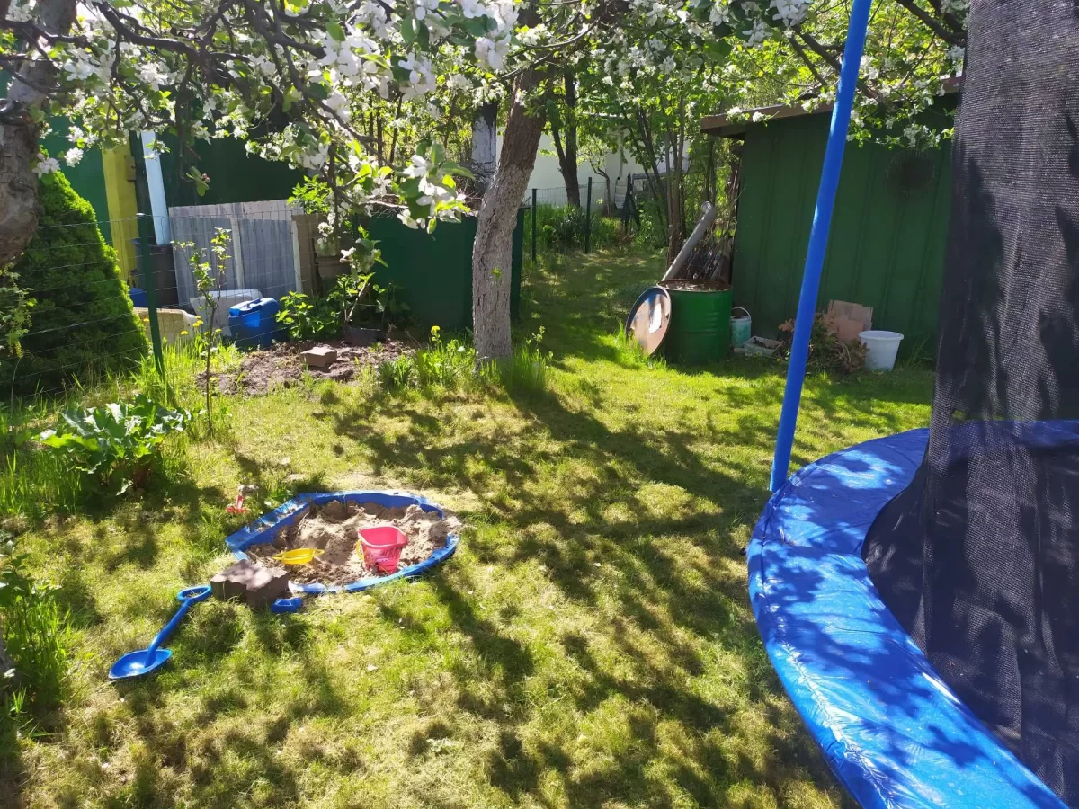 Ogródek działkowy-Działka Rekreacyjna-BROCHÓW | PRĄD,Trampolina i inne