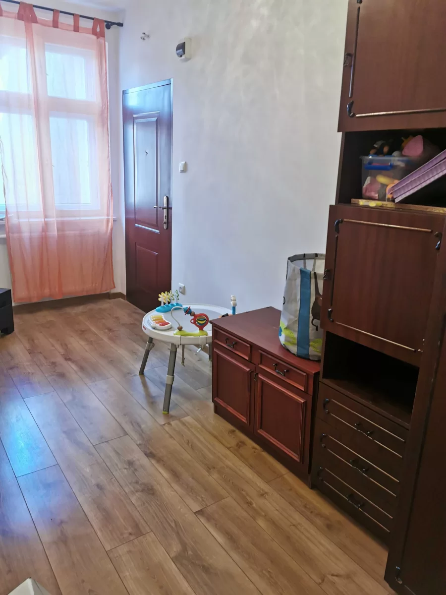 Wynajmę MIeszkanie Świebodzin 3 pokoje 60 m/2 centrum miasta do wynajęcia