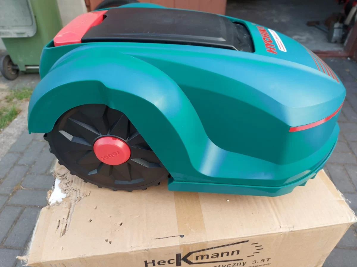 Robot do koszenia kosiarka automatyczna HYCHIKA YZ-2