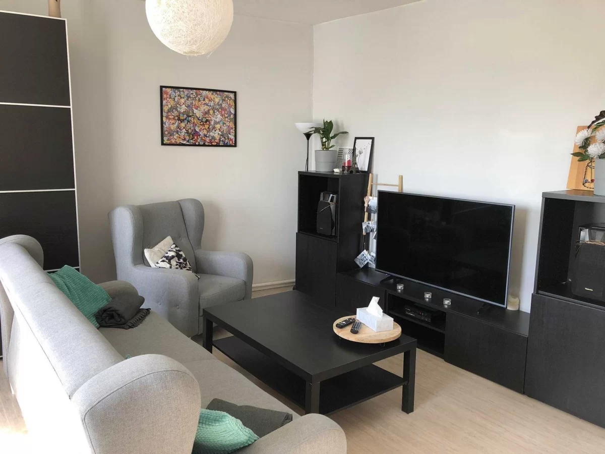 Sprzedam mieszkanie Żyrardów 66 m2 na pierwszym piętrze
