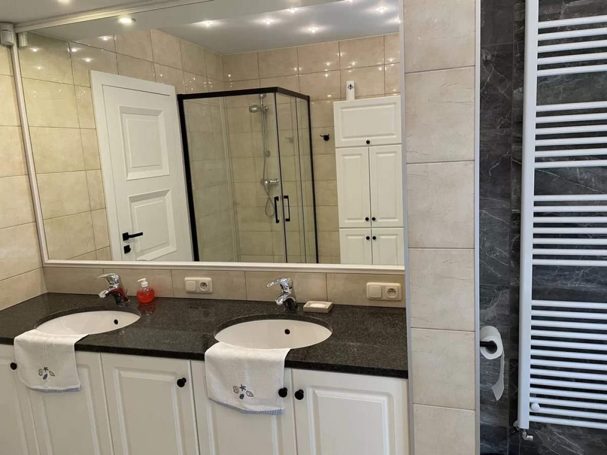 Sprzedam dom Piaseczno 180m2, działka 1539m2