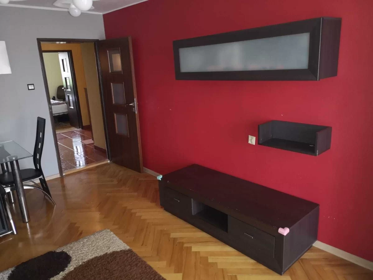 Wygodne dwupokojowe mieszkanie w centrum Tarnobrzega