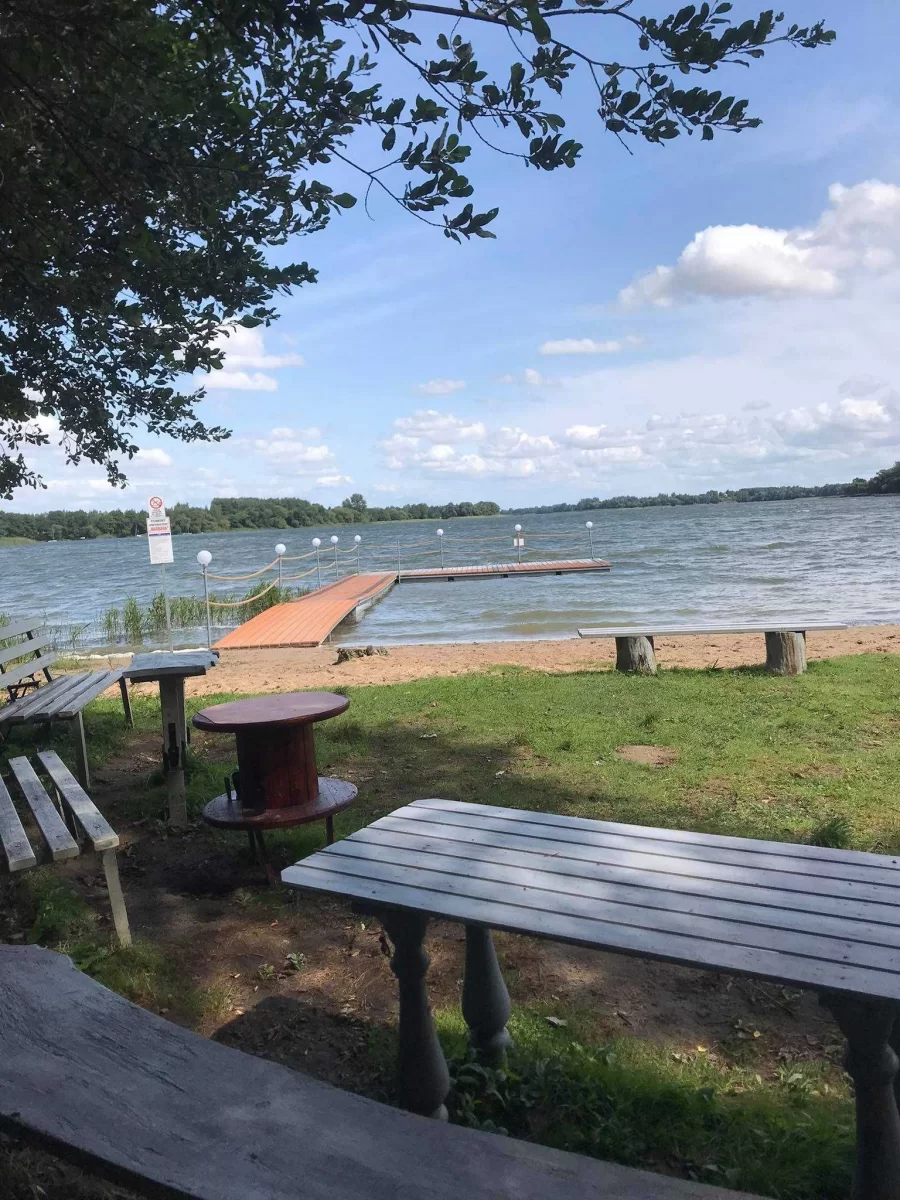 Działka budowalna nad jeziorem Głuszyńskim