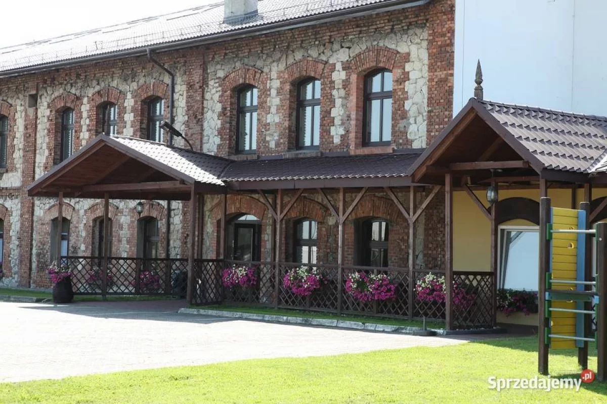 Piękne Sale Weselne, Restauracyjne, Dom Weselny, Magazyny, Hale