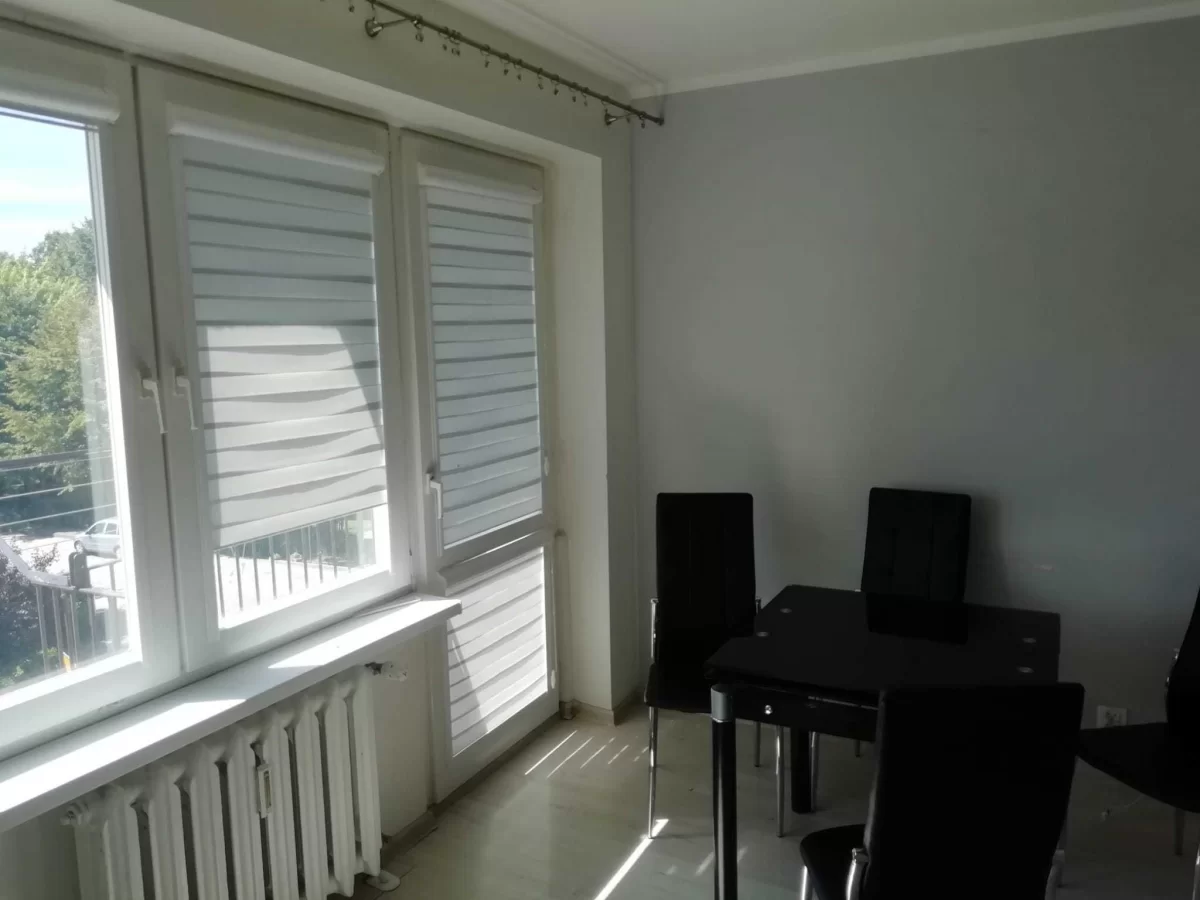 Sprzedam 3 pokojowe mieszkanie w centrum Opoczna