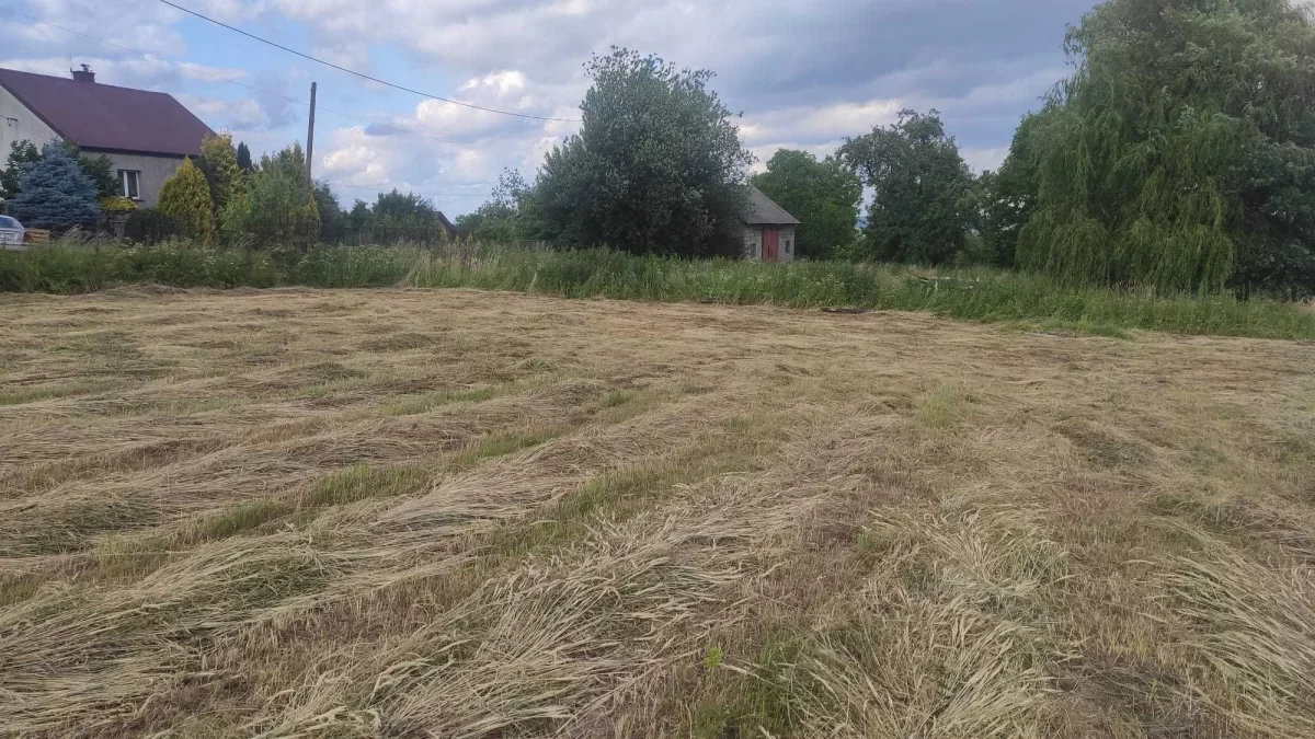 Działka budowlana Łomna