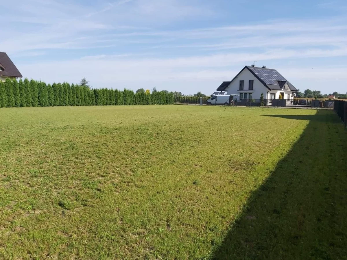 Sprzedam działkę budowlaną