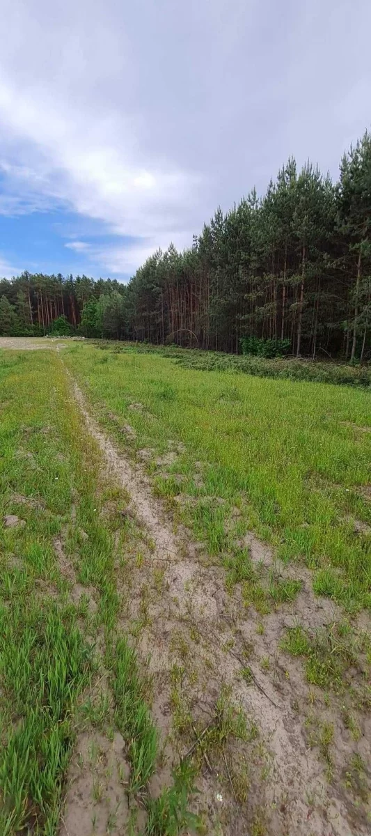 Sprzedam działkę budowlaną