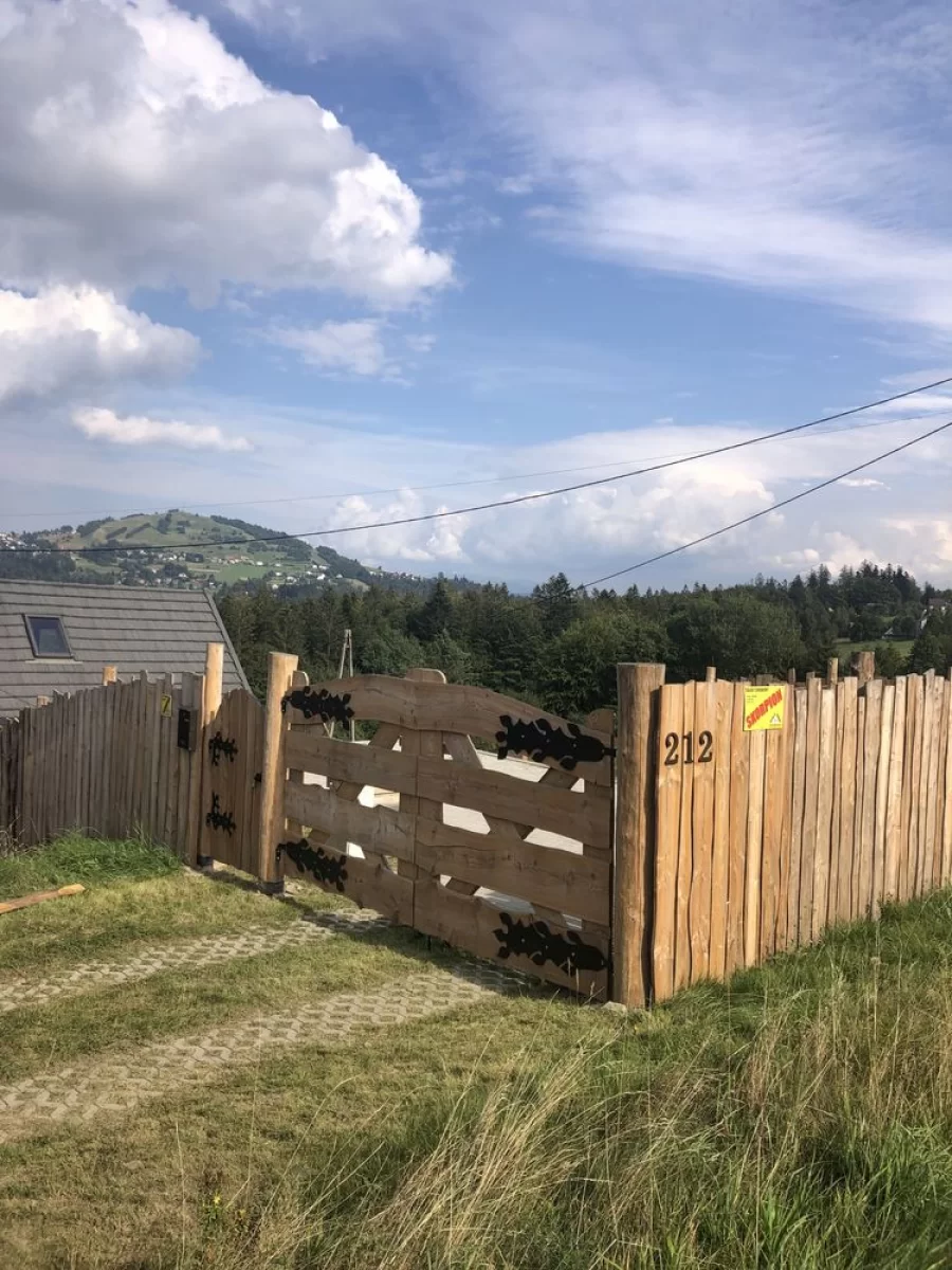 Dom z bala w górach..piekny widok..Jedyny taki..