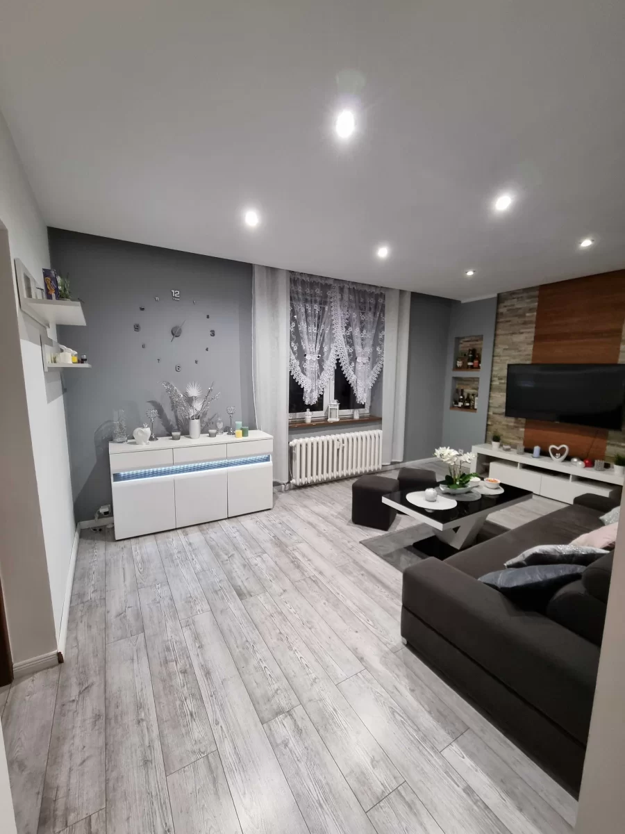 Sprzedam Mieszkanie Knurów 52m² 1 piętro