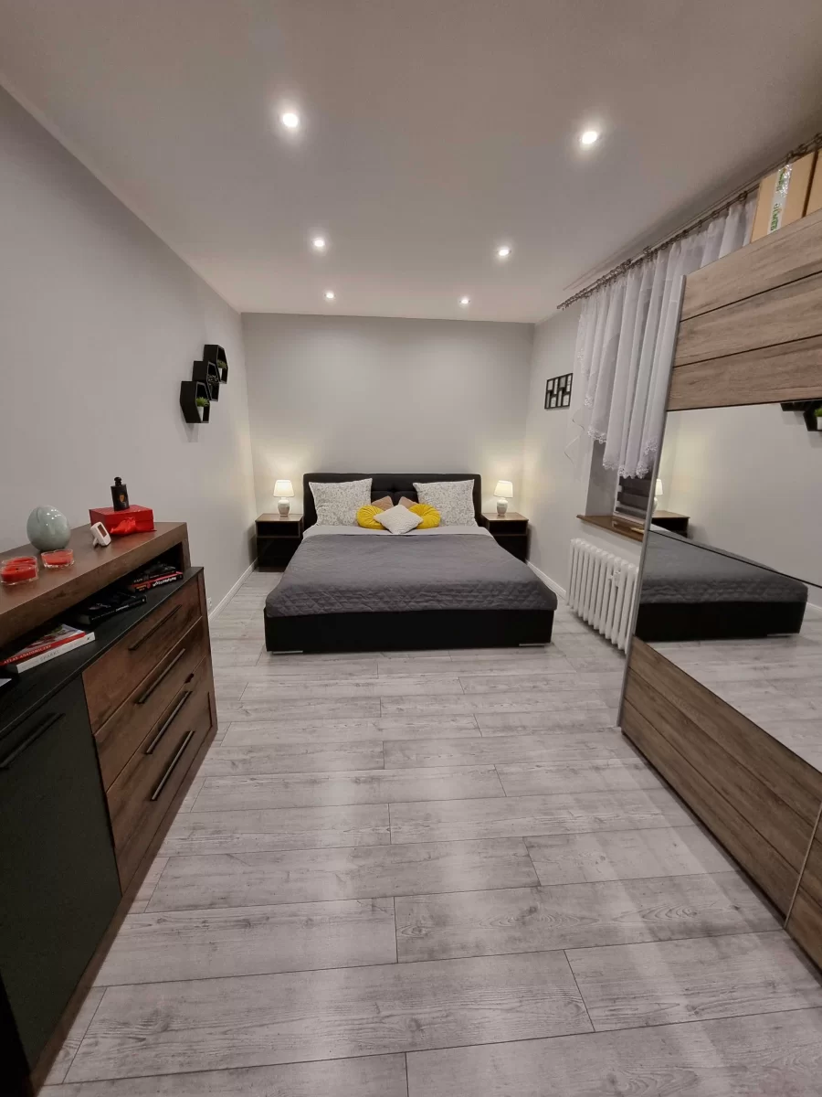 Sprzedam Mieszkanie Knurów 52m² 1 piętro