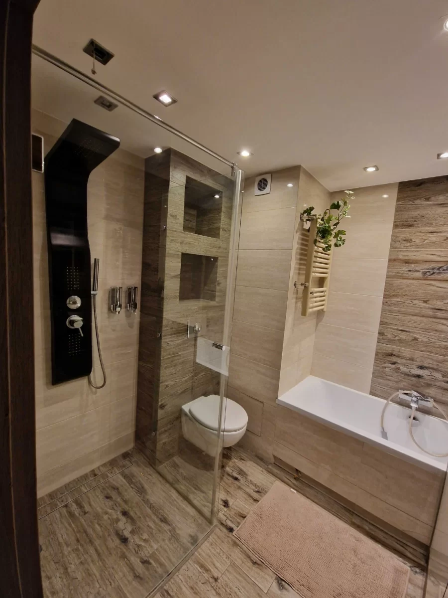 Sprzedam mieszkanie 3 Pokoje + balkon 70 m + piwnica | Dąbrowa Górnicza
