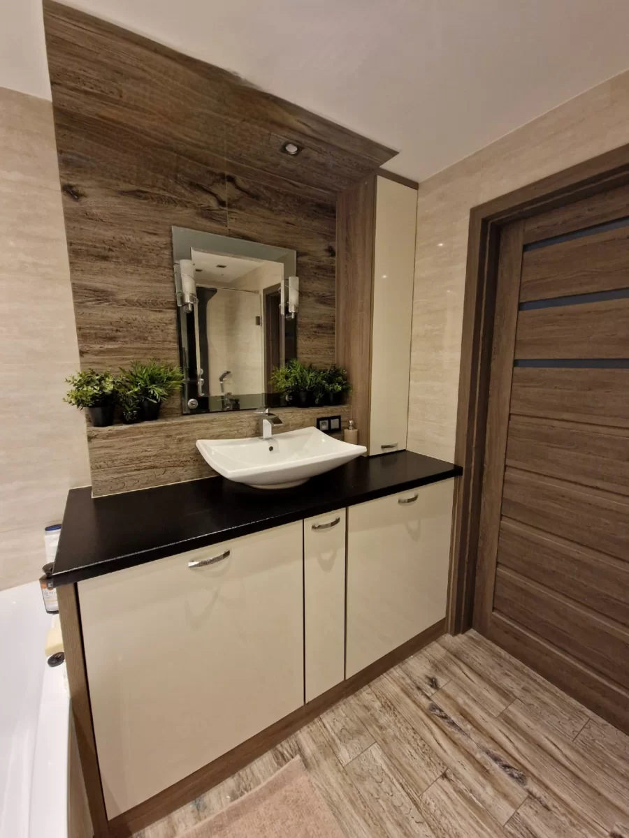 Sprzedam mieszkanie 3 Pokoje + balkon 70 m + piwnica | Dąbrowa Górnicza