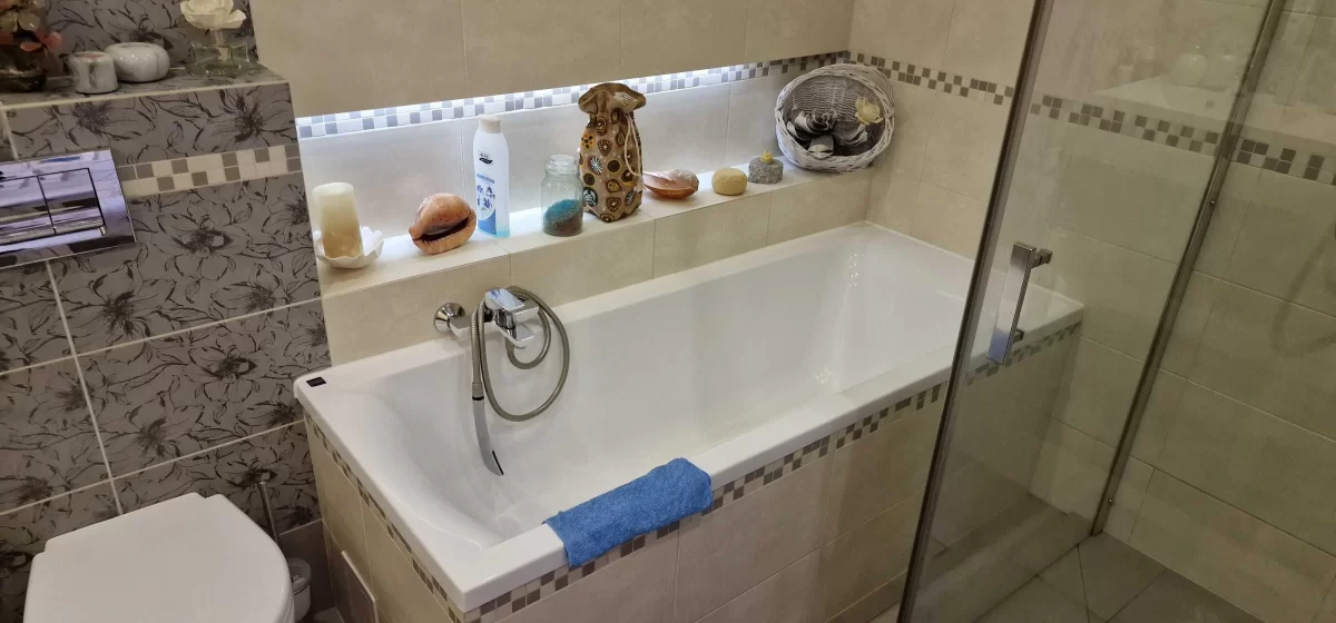 Mieszkanie Do wynajęcia 5 pokojowe z kominkiem i ogrodem w Gdyni