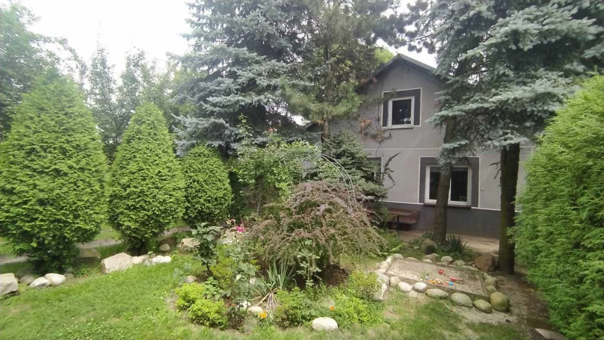 Sprzedam dom dom 138 m2, działka 1654 m2, 5 pokoi. Jaworzno,Ciężkowice
