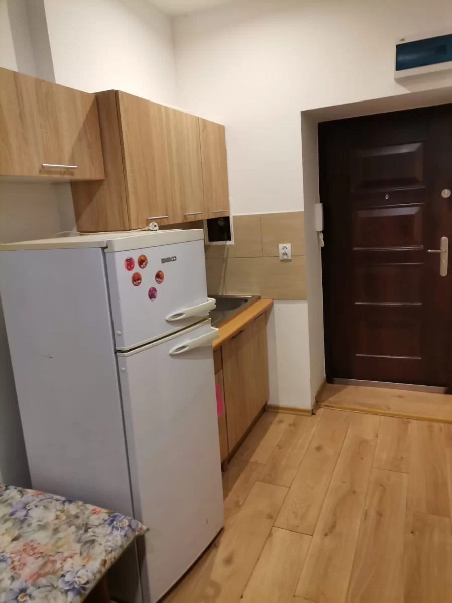 Sprzedam Kawalerka w Centrum 18m, Łódź 200m od Manufaktury