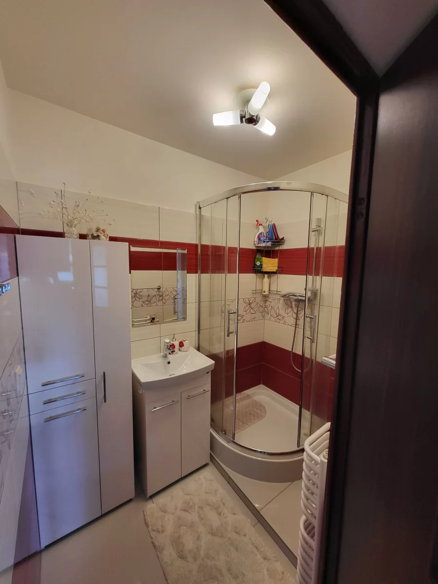 Sprzedam mieszkanie Łódź 42 m2 dzielnica Polesie