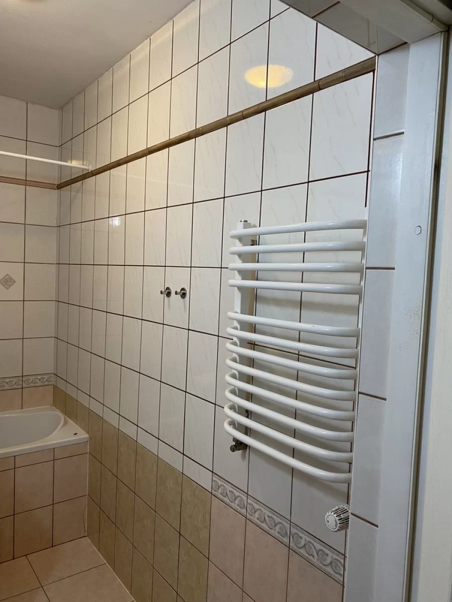 Sprzedam Mieszkanie Krakow kawalerka 32,5 mkw balkon