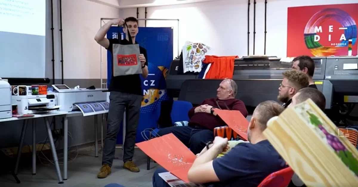 Warsztaty zdobienia tekstyliów, odzieży, gadżetów - sublimacja, termotransfser, najnowsze technologie