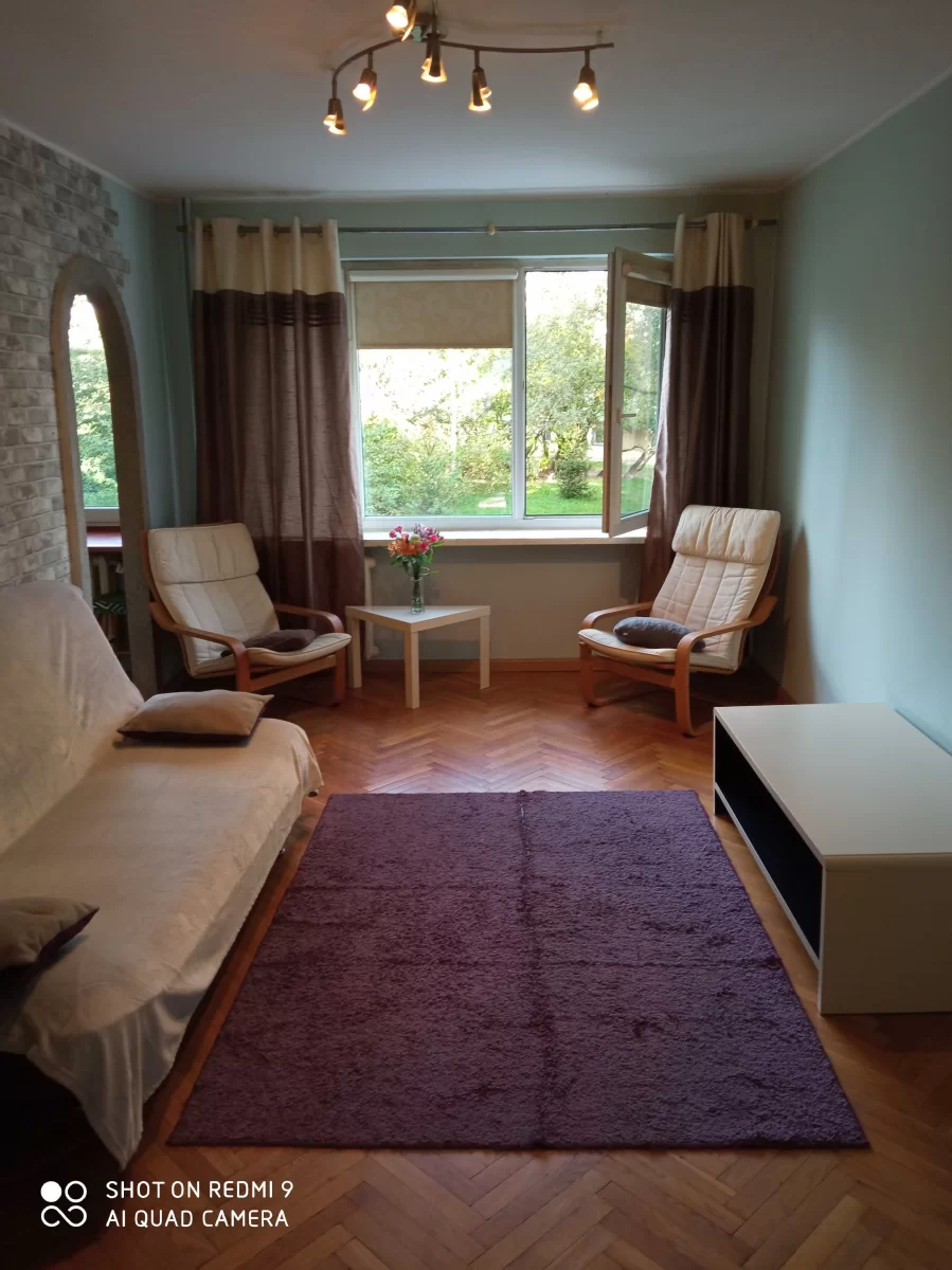 Sprzedam mieszkanie Poznań PARTER, 2 pokoje w centrum.