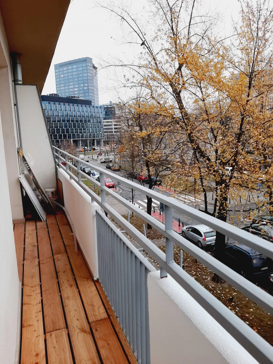 Sprzedam mieszkanie Warszawa 2 pokoje na Muranowie po remoncie, balkon, piwnica